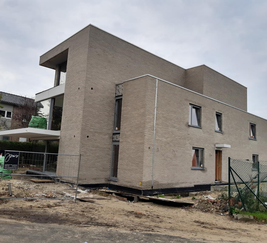 Bouwen van 4 appartementen en penthouse in De Panne
